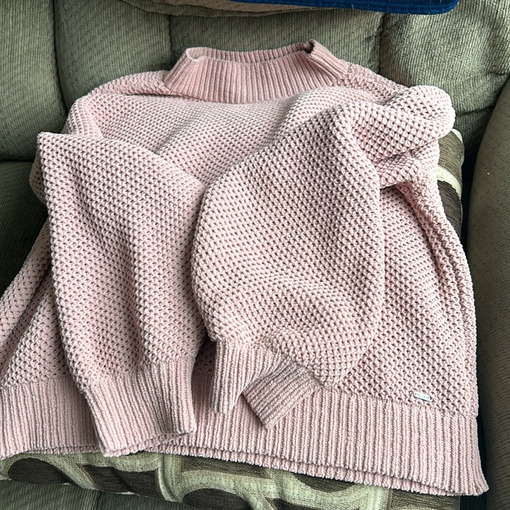 Hollister Soft Thick Knit Sweater